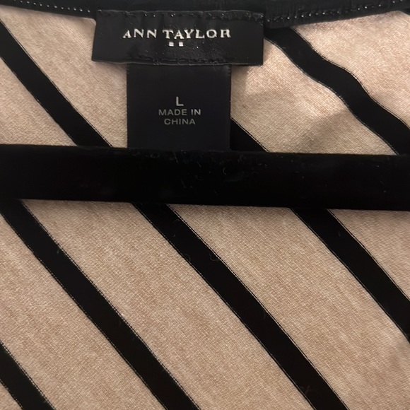 Stripe sleeveless dress - Picture 3 of 5